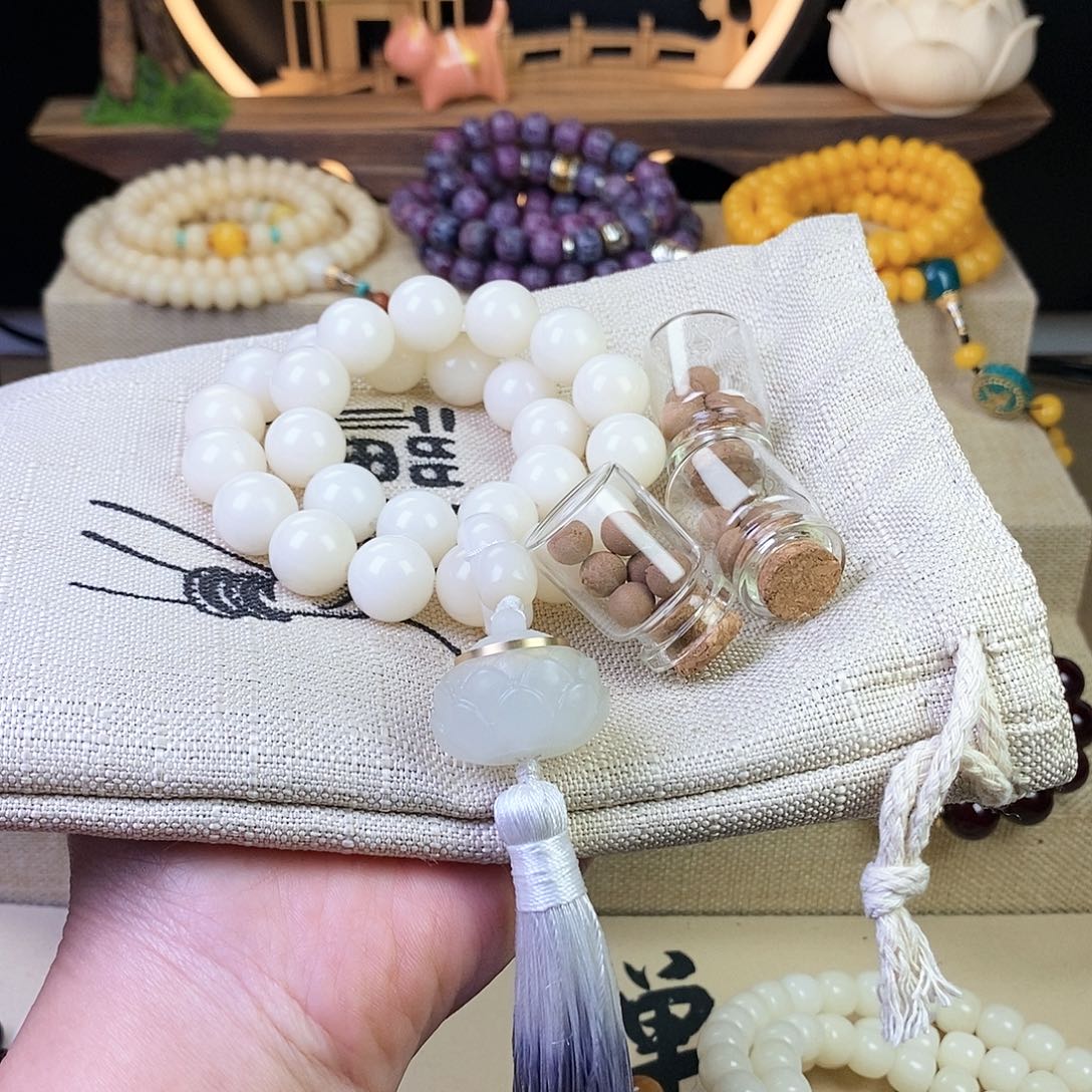 白玉菩提手串菩提