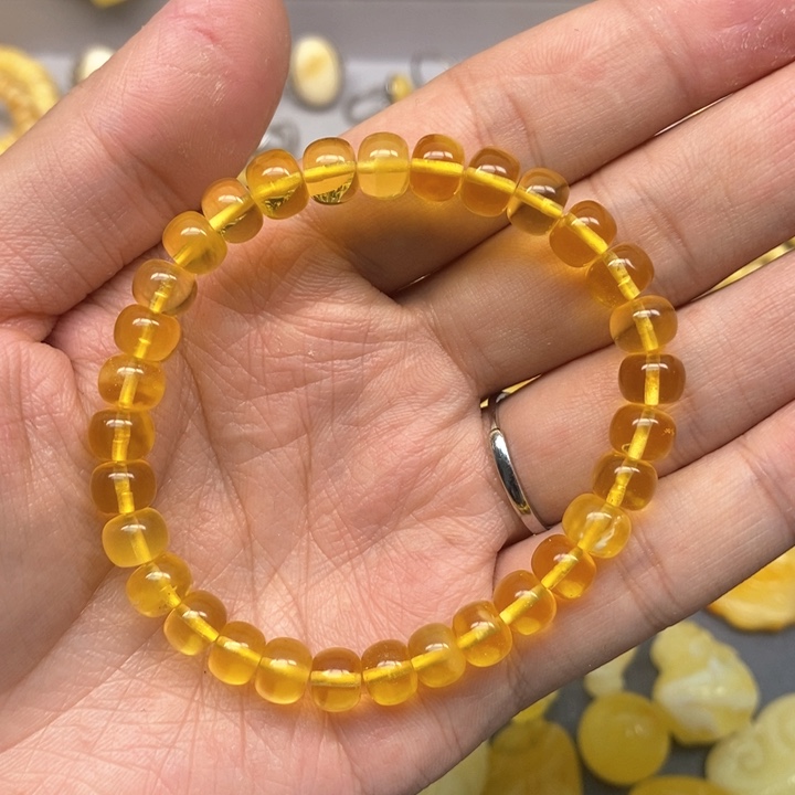 未镶嵌琥珀珠宝奇石