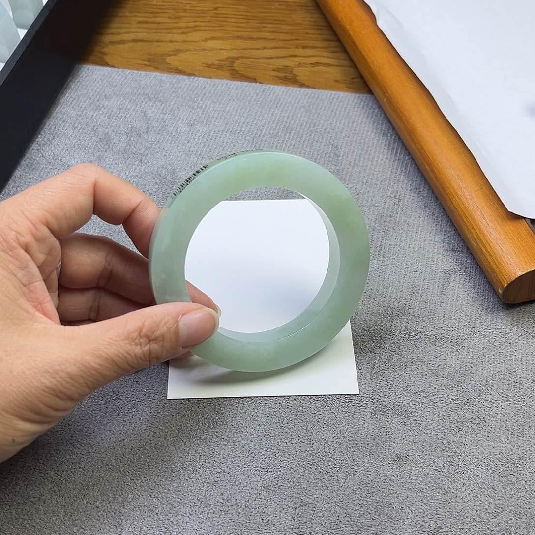 定制翡翠SZ未镶嵌甜*圈翡翠手镯