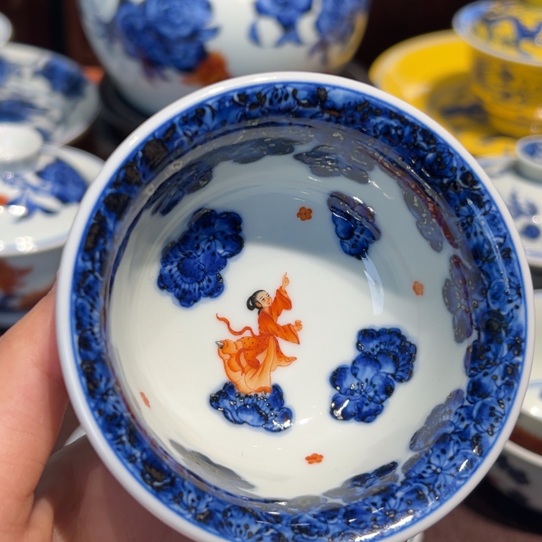 青花雯华堂手绘杯杯