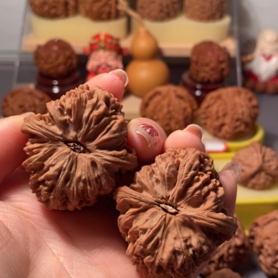 文玩核桃吊坠看**呐42南疆