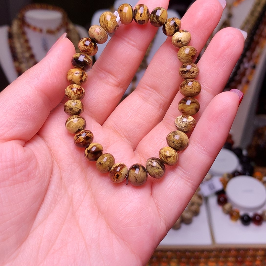 琥珀裸石未镶嵌琥珀8黄花