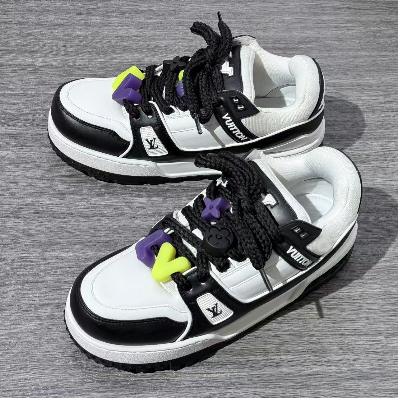 99新 LouisVuitton/路易威登 40.5码/Trainer胖丁黑白板鞋/无原盒