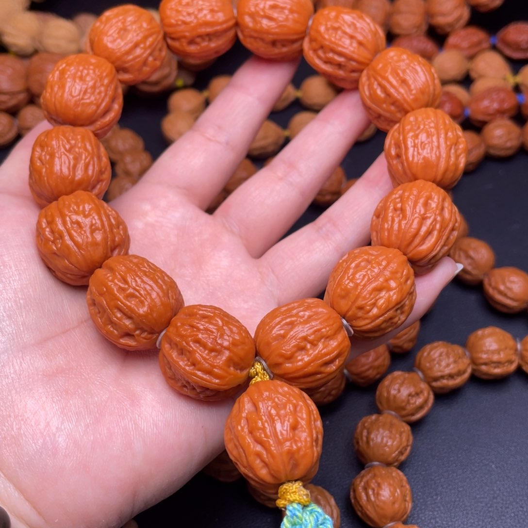 文玩核桃手串?****?金丝小枣手持