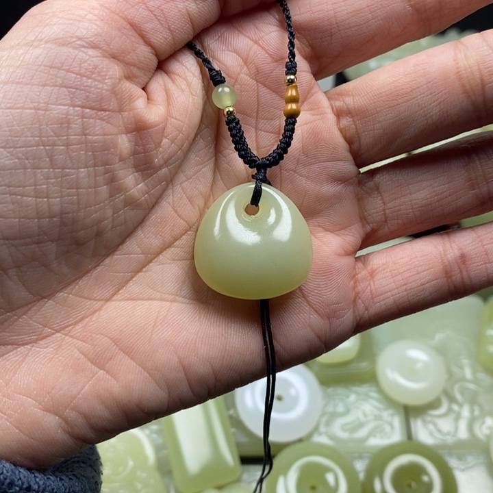 精美百搭福袋吊坠