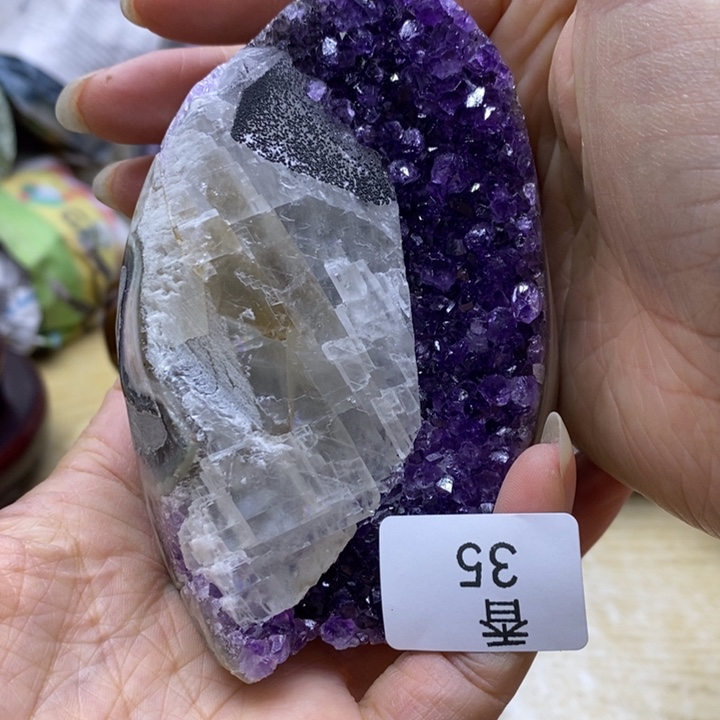 水晶大型摆件（非配饰）未镶嵌