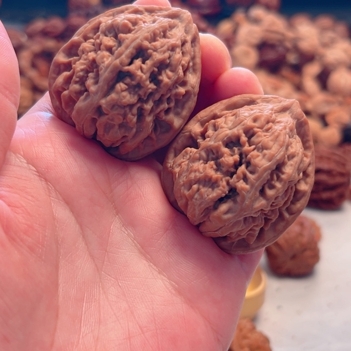 手串文玩核桃39.5尺寸老三大龙纹