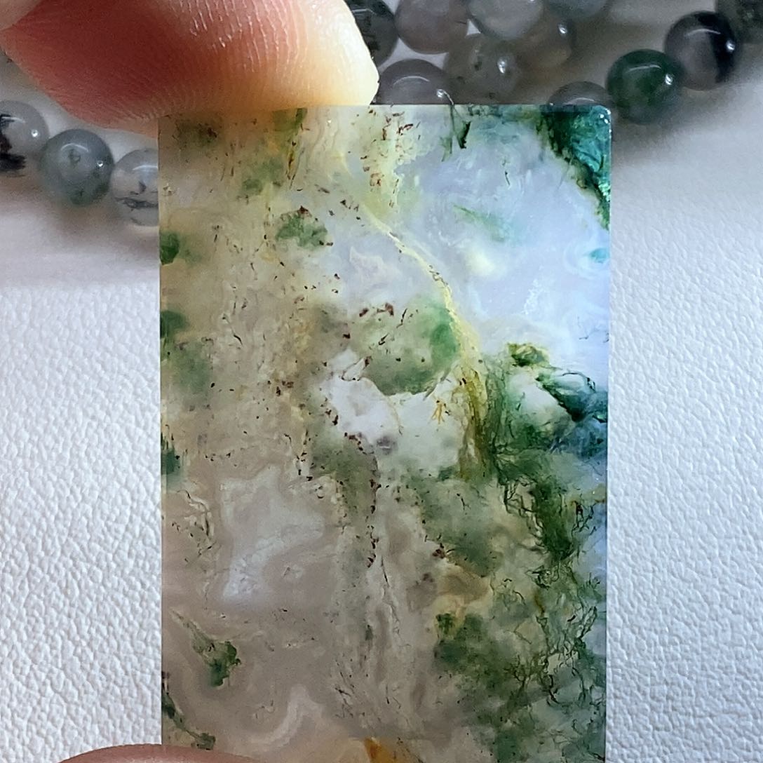 未镶嵌颈饰玛瑙/玉髓天**臨