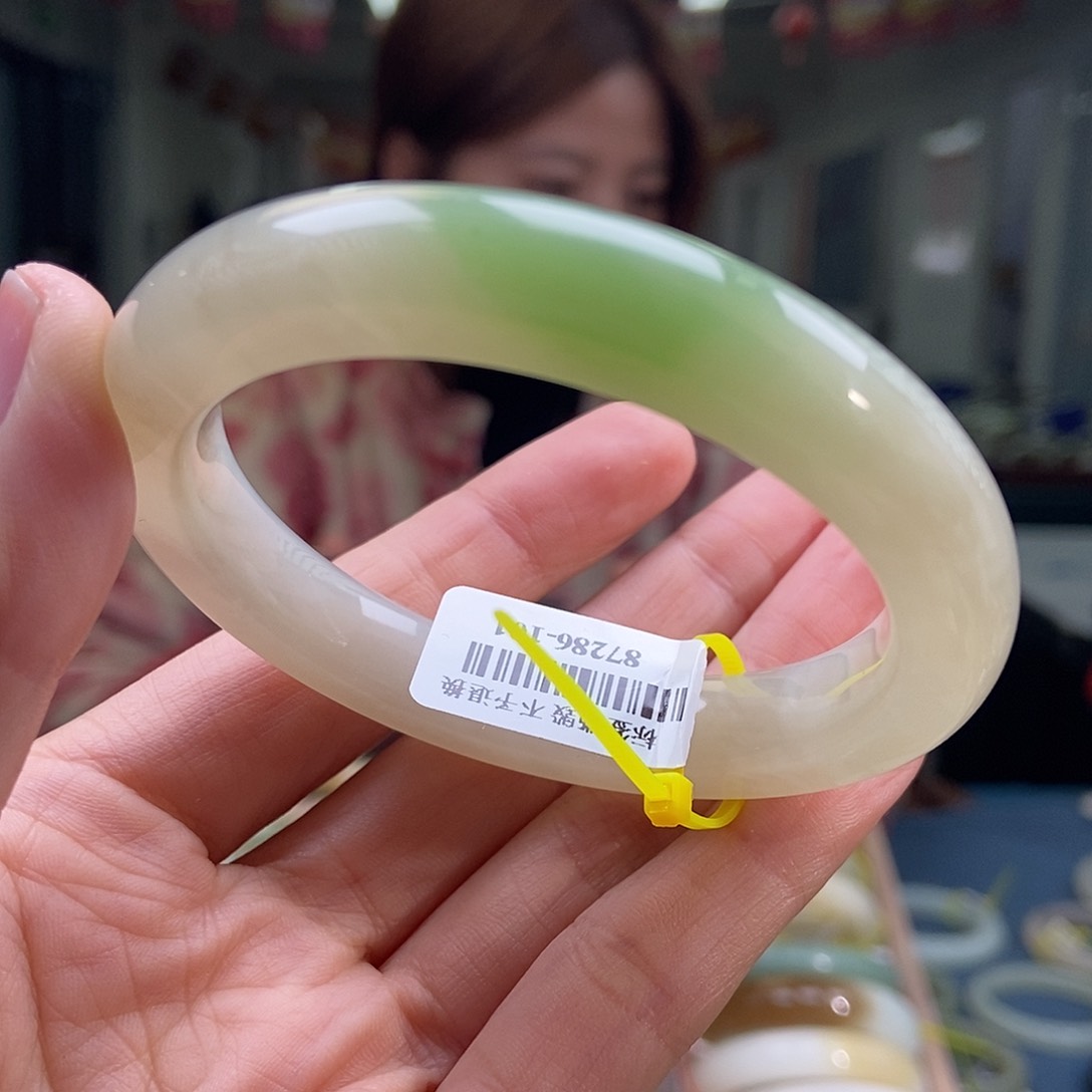 和田玉（翠青玉）手镯未镶嵌54 55