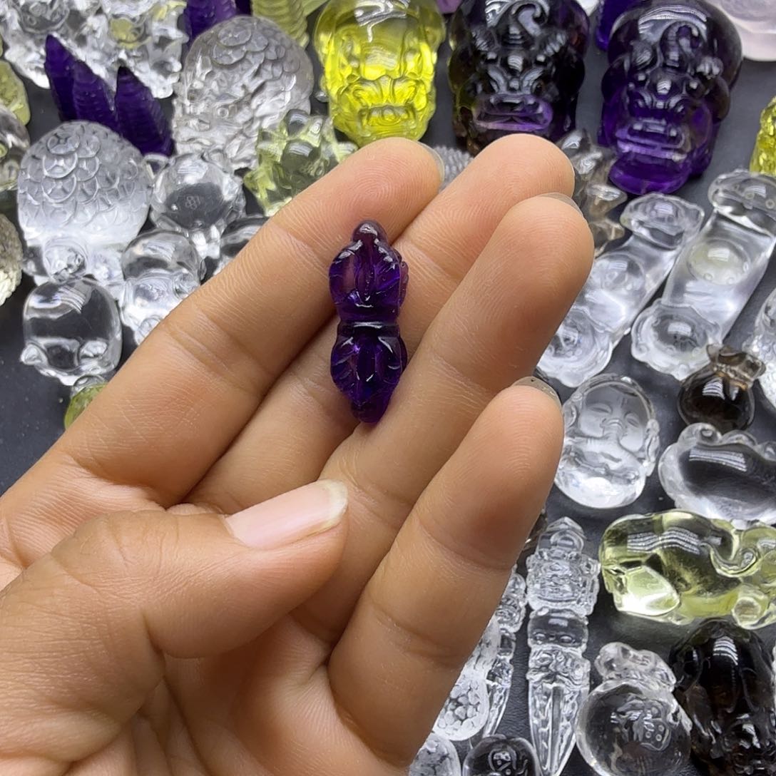 ****未镶嵌吊坠(不含链)水晶