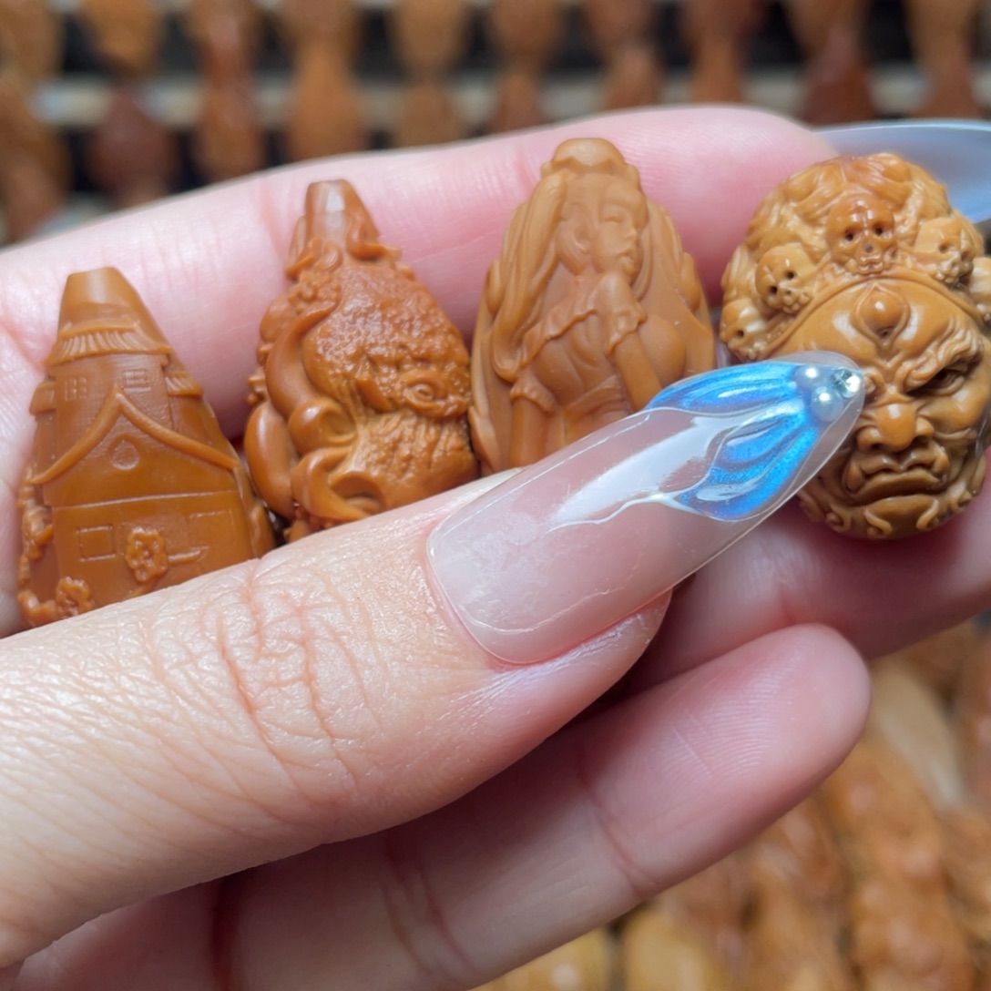 F****把件橄榄核美女 大黑天三通