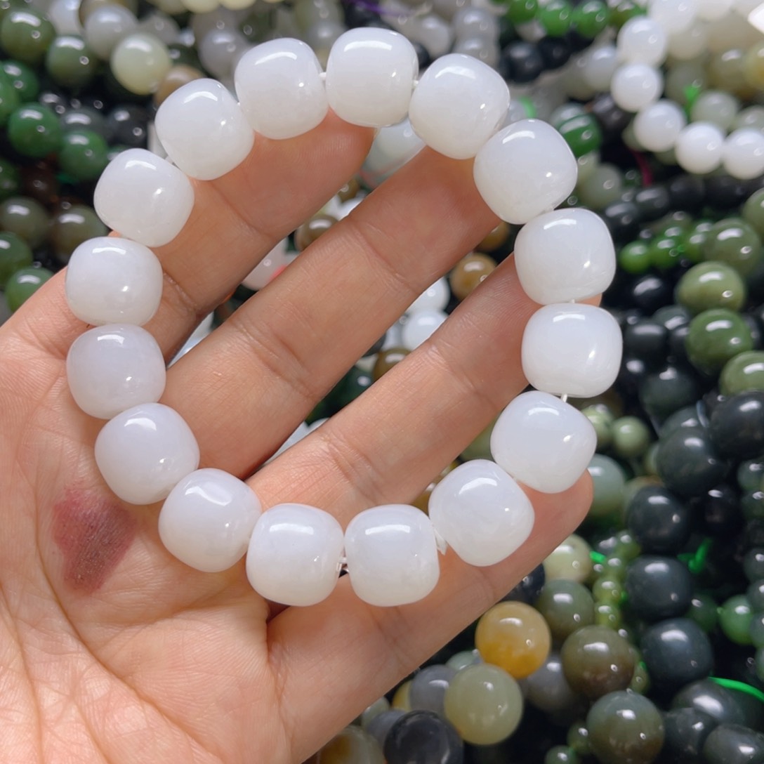 未镶嵌手链和田玉