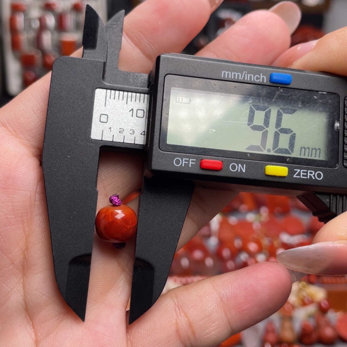 【闪购商品】未镶嵌老型单珠9.6m南红玛瑙安**?