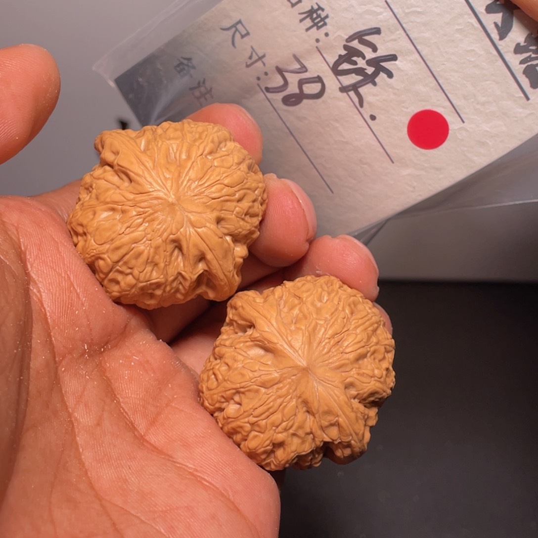 文玩核桃吊坠文玩核桃