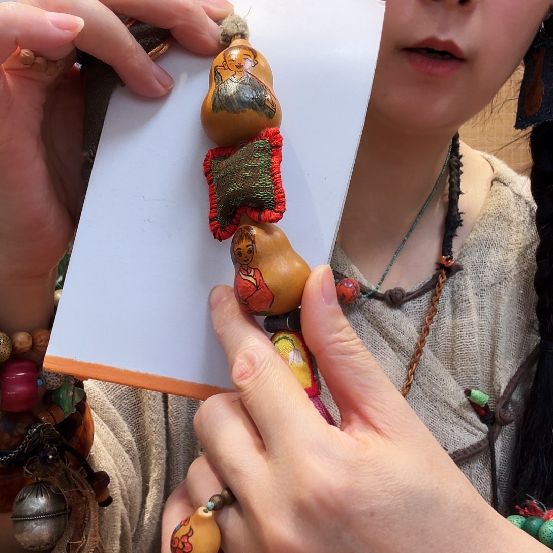 赛姐专拍挂件一个不退