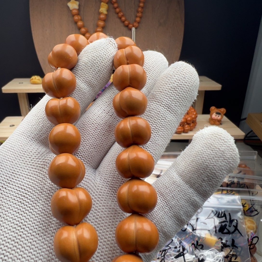 g***g猴头核桃手串猴头