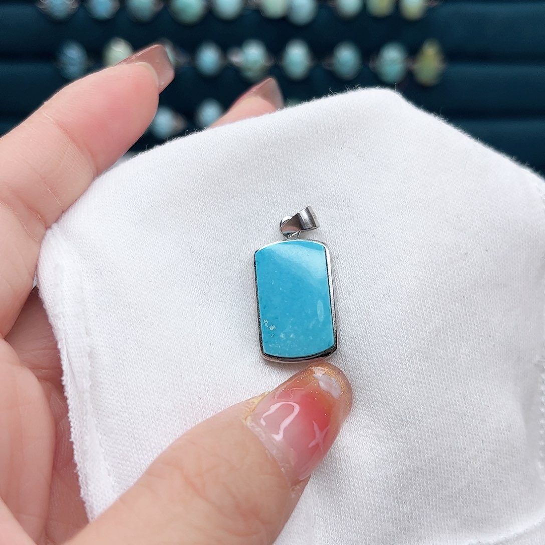 绿松石绿松石未镶嵌