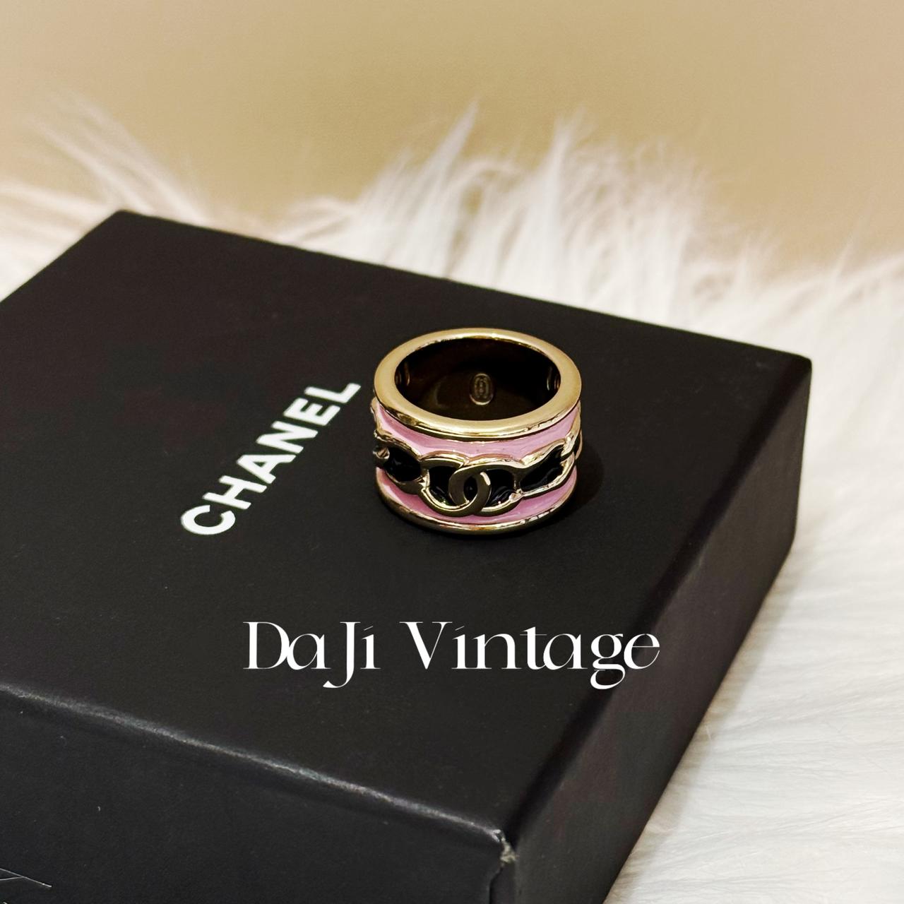 99新 Chanel/香奈儿 大吉中古/香奈儿粉色双c珐琅戒指
