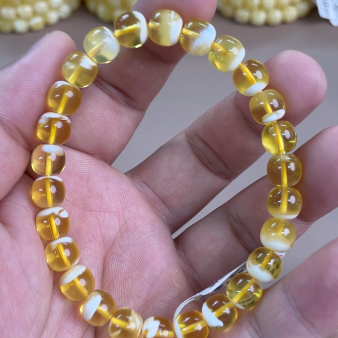 琥珀裸石未镶嵌0050000000000