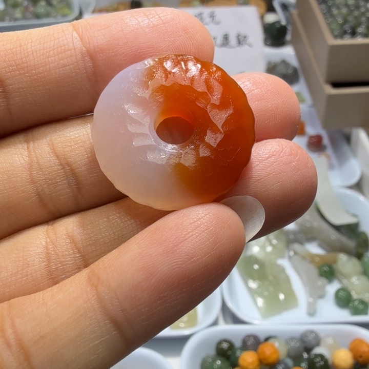 未镶嵌和田玉珠宝半成品