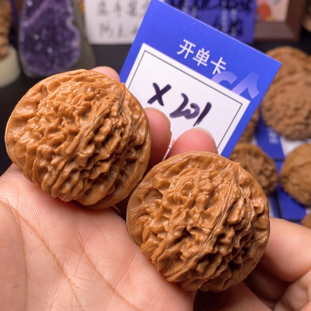 文玩核桃把件45四座楼x201