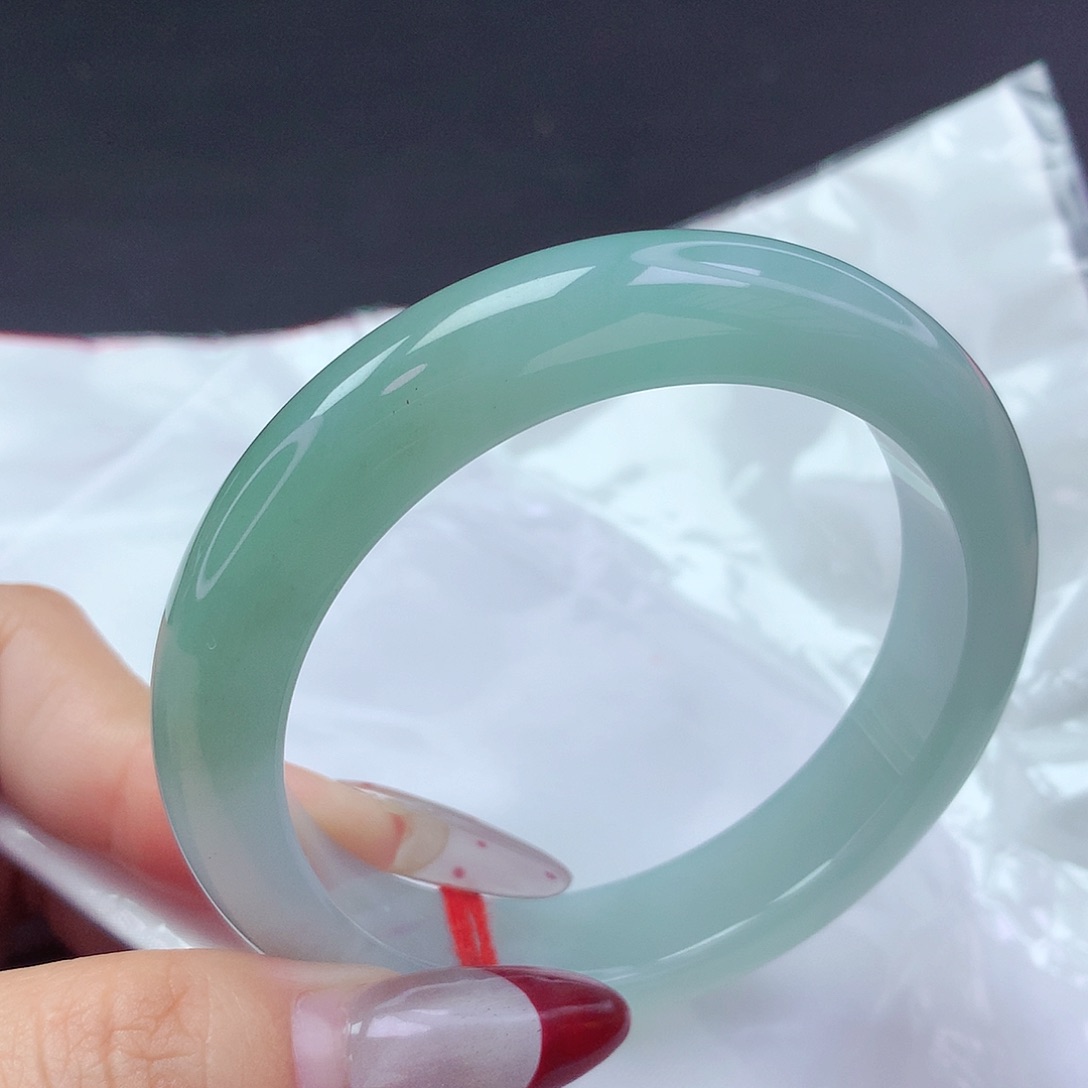 【闪购商品】翡翠手镯未镶嵌a 173002