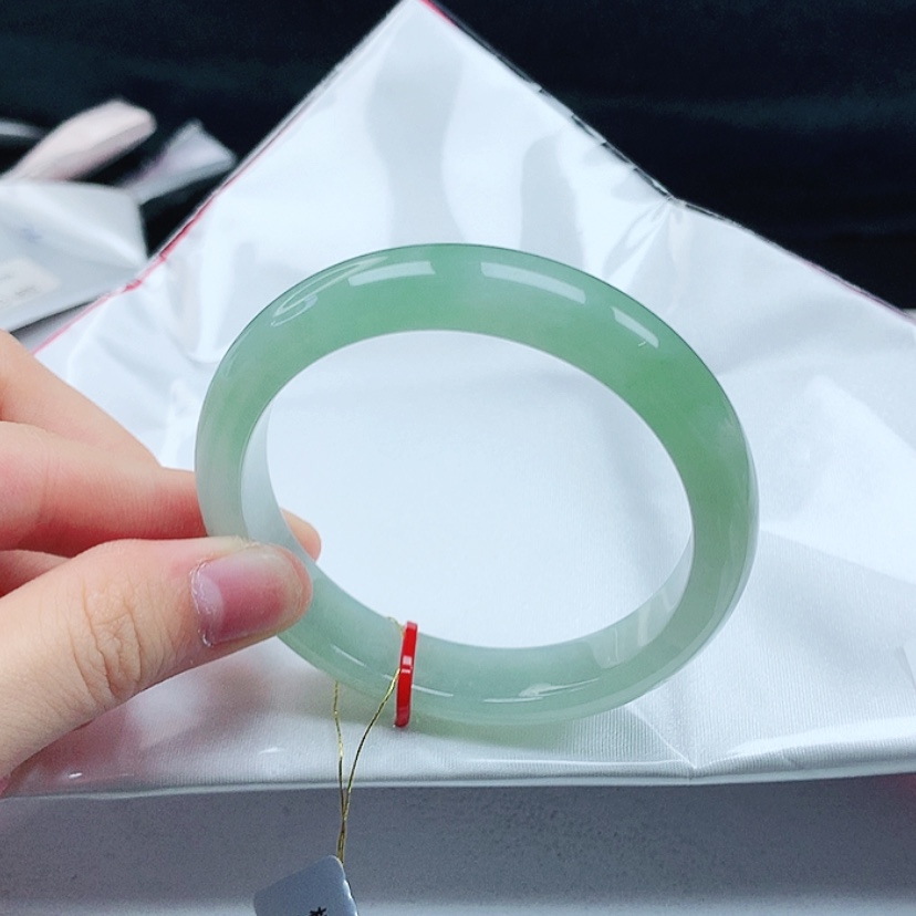 【闪购商品】翡翠未镶嵌手镯天然缅甸a货手镯54+