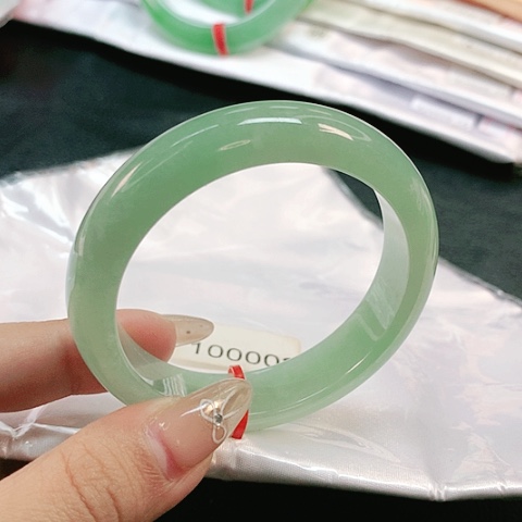 未镶嵌手镯翡翠0002