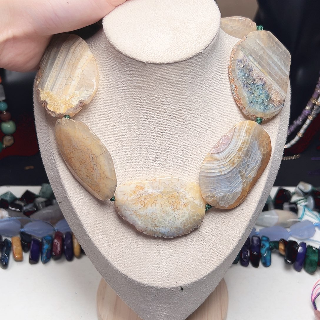 玛瑙/玉髓未镶嵌珠宝半成品c497 38m 大地色龙鳞纹圆盘一条