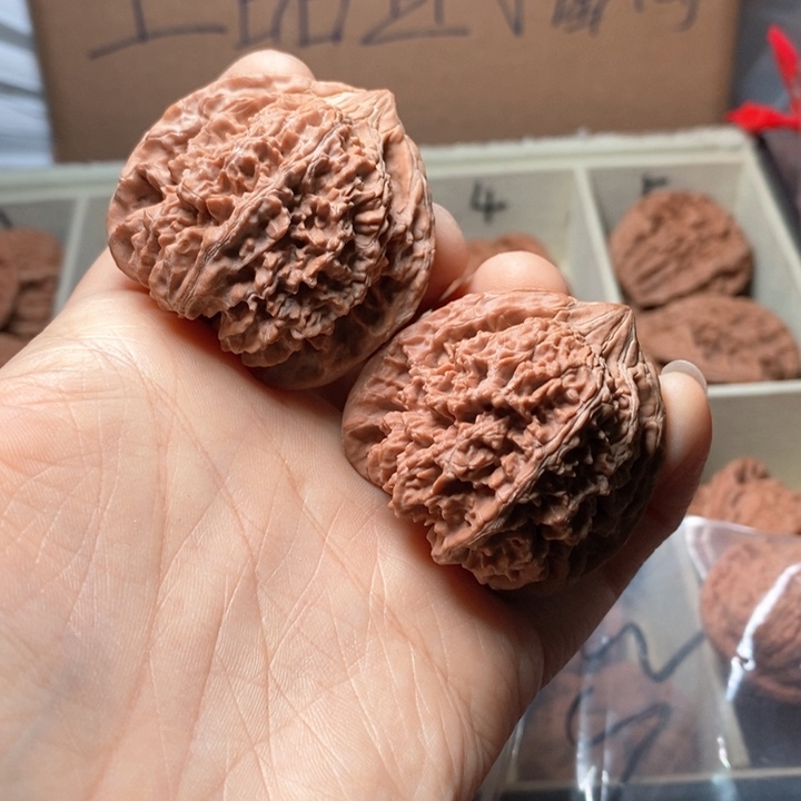 文玩核桃吊坠牵**音满天星