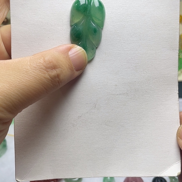 翡翠未镶嵌颈饰非洲翠