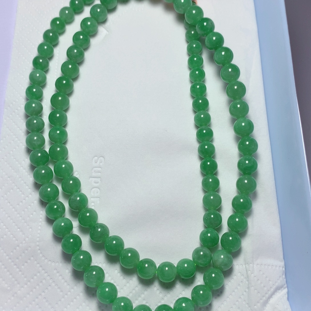 翡翠颈饰未镶嵌翡翠项链