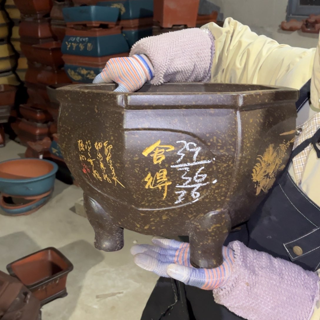 紫砂花盆盆景艺术