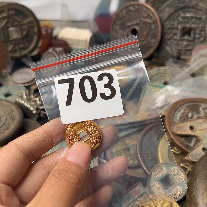 飞***书铜复古文创工艺品