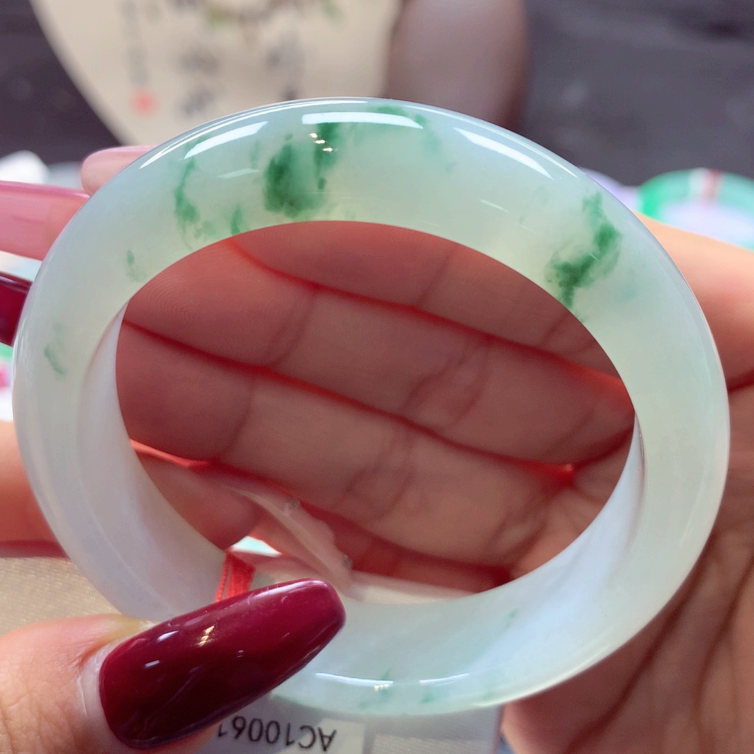 翡翠手镯未镶嵌正圈7号66