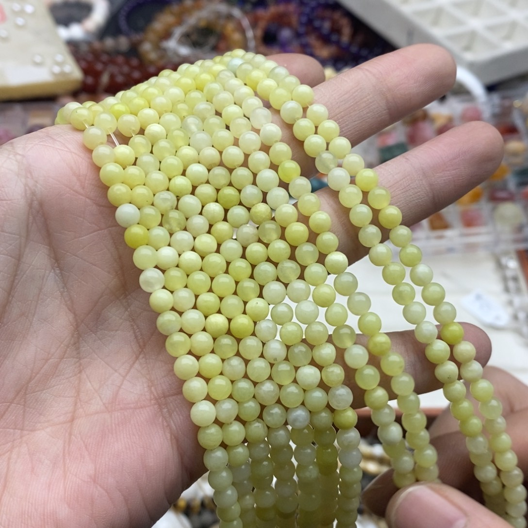 玛瑙/玉髓未镶嵌珠宝半成品两条天然4.8mm玉化菜花玉圆珠