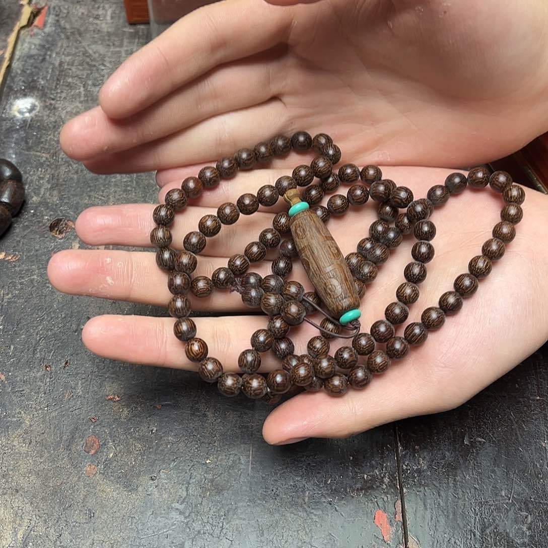 大叶紫檀（黑酸枝木类）