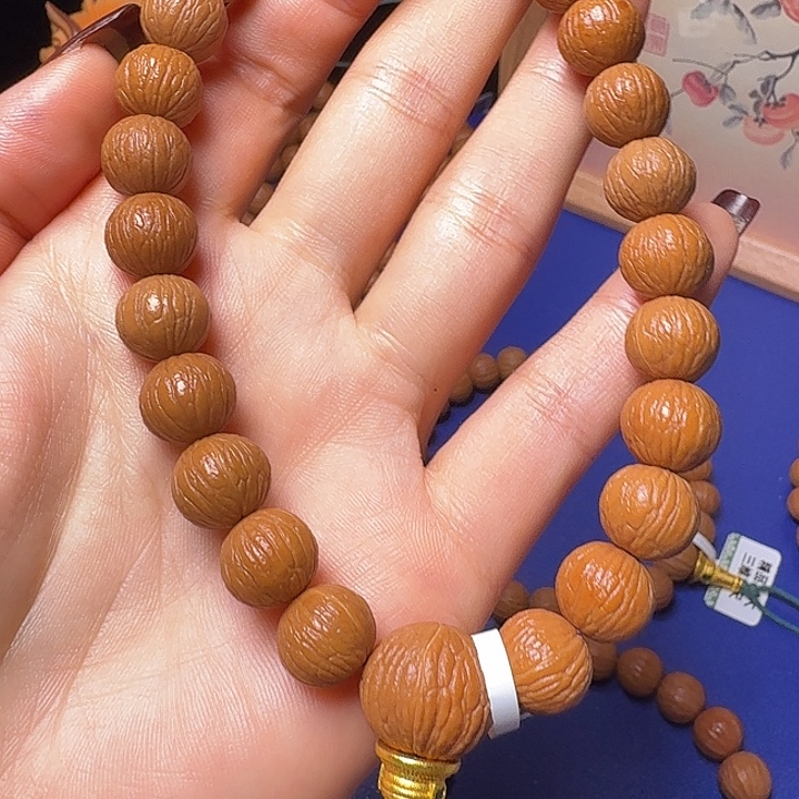 北***流吊坠猴头核桃凤羽