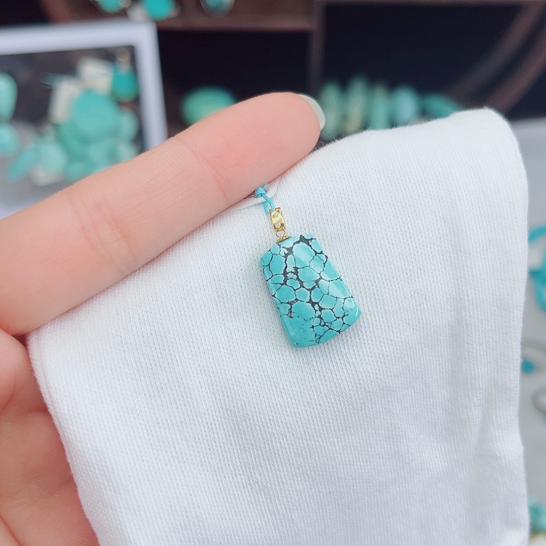 绿松石18K金镶嵌绿松石