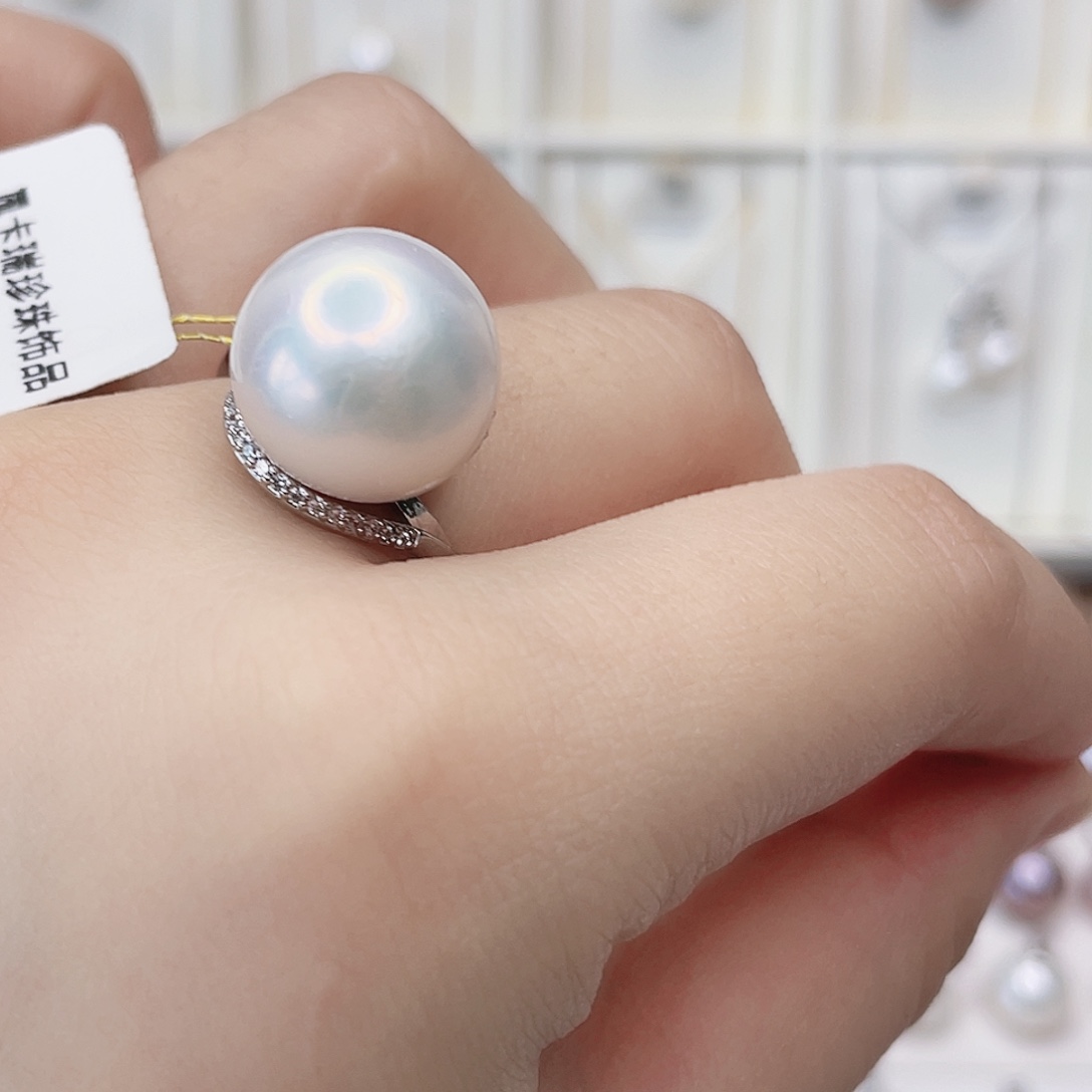 淡水珍珠吊坠(赠链)合金