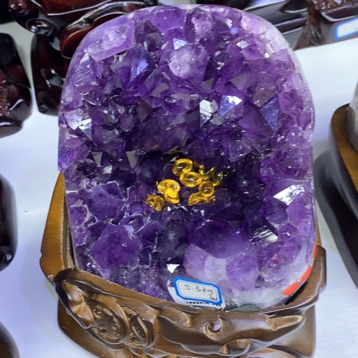 紫晶摆件未镶嵌好好