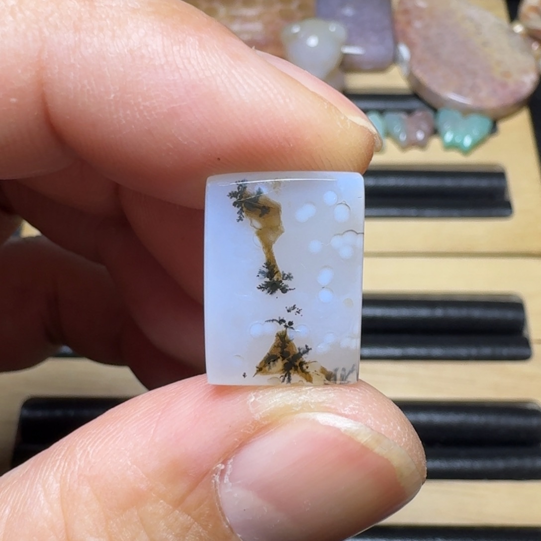 石英质玉纯天然色有机玉石未镶嵌
