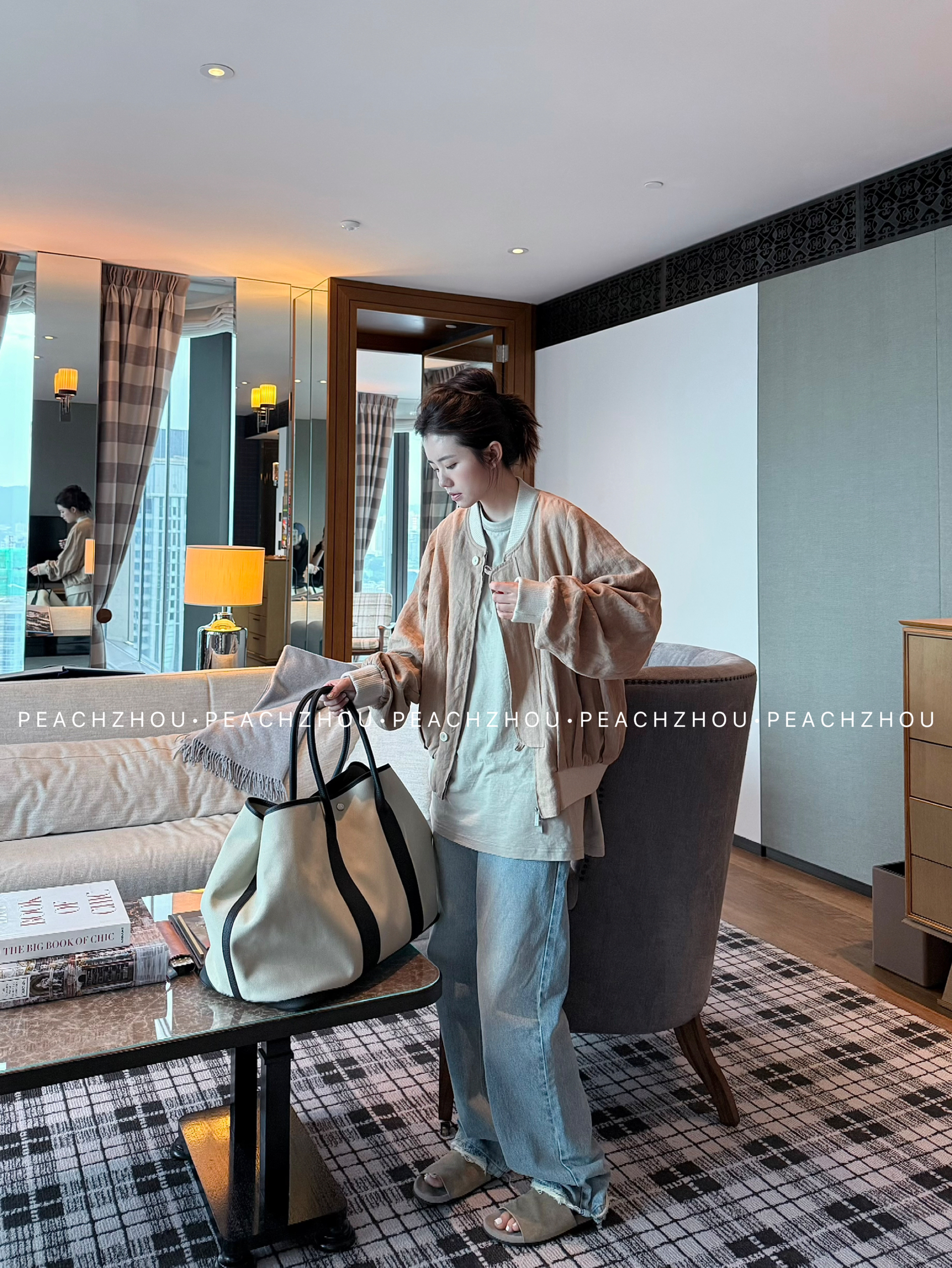 『PEACHZHOU』磨边裤脚水洗猫须纹磨白宽松直筒牛仔裤通勤休闲长裤