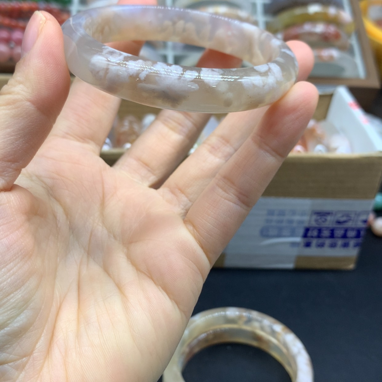 【闪购商品】玛瑙/玉髓手镯未镶嵌吃*口