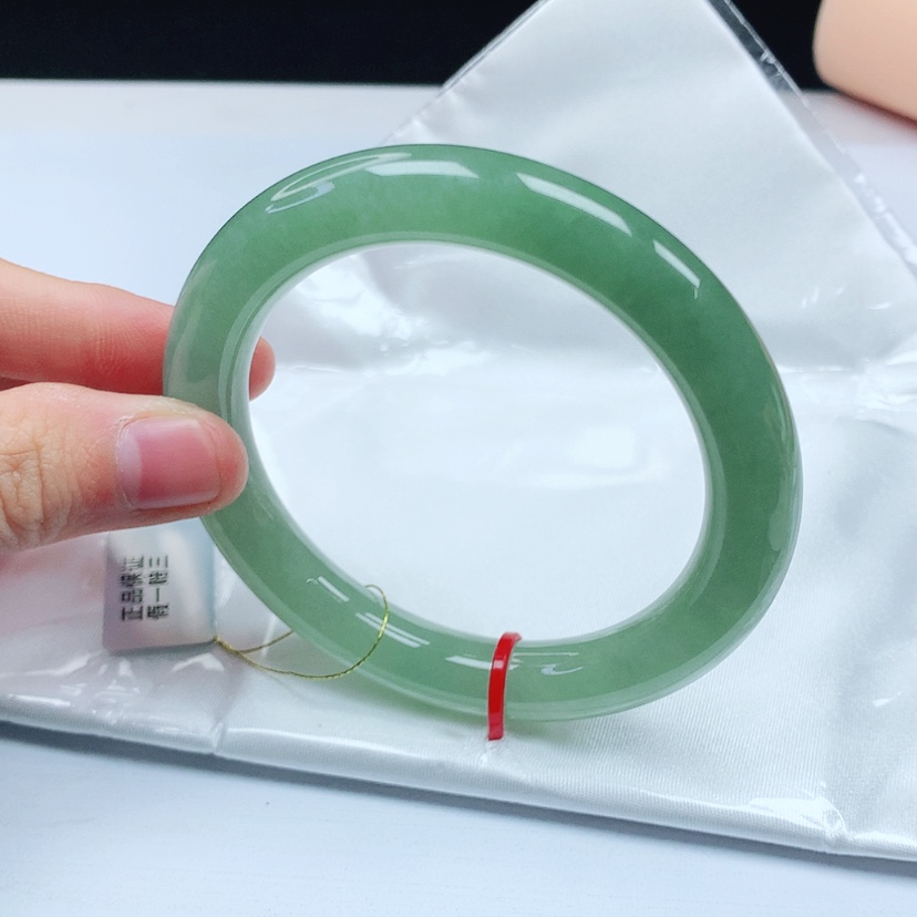 【闪购商品】翡翠手镯（圆镯）未镶嵌天然缅甸a货手镯55+