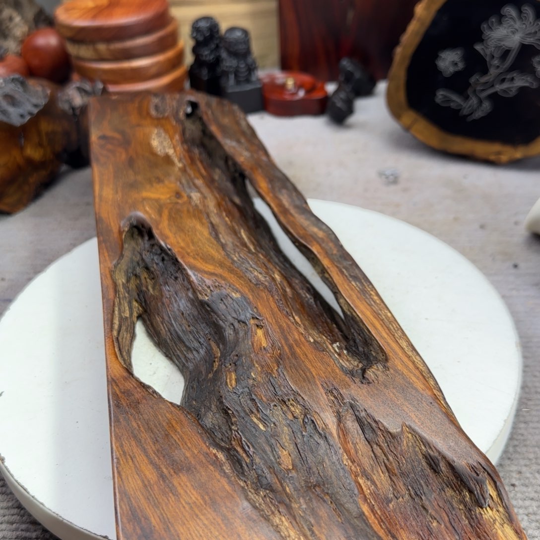 大果紫檀（缅甸花梨）石****哥