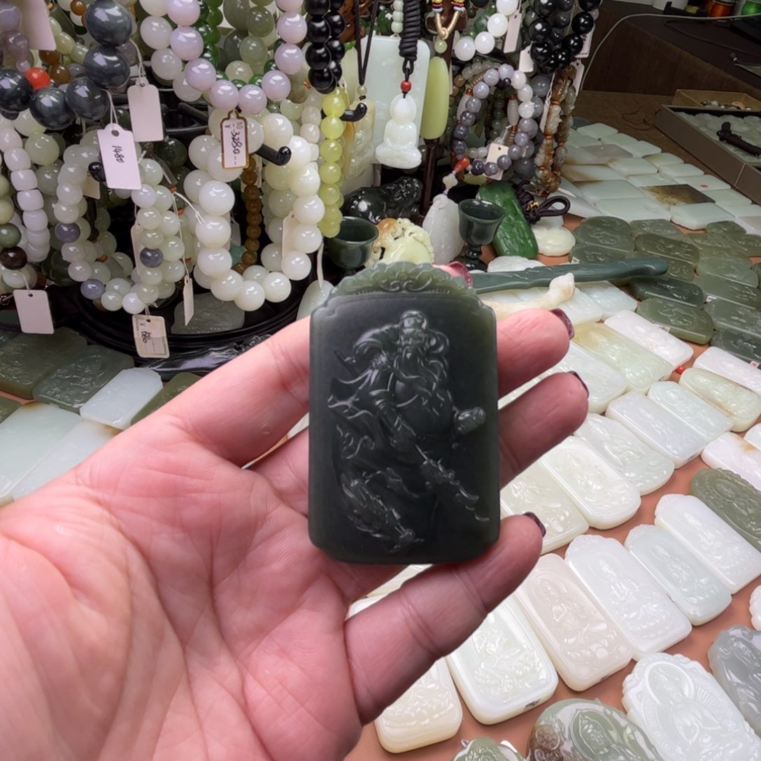 T****和田玉未镶嵌吊坠(不含链)