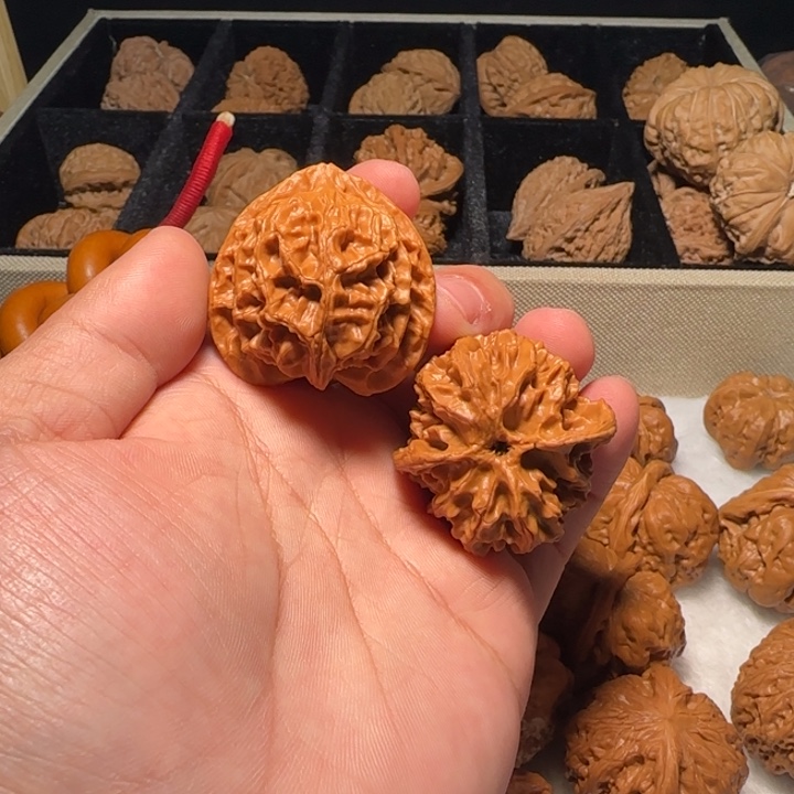 把件文玩核桃原装三角苹果园