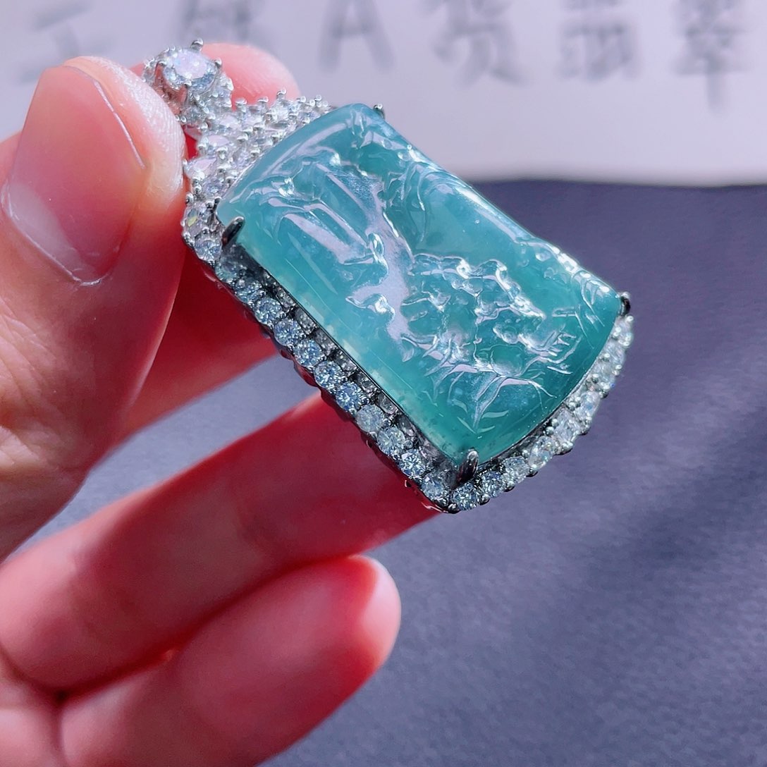 翡翠颈饰未镶嵌999999999