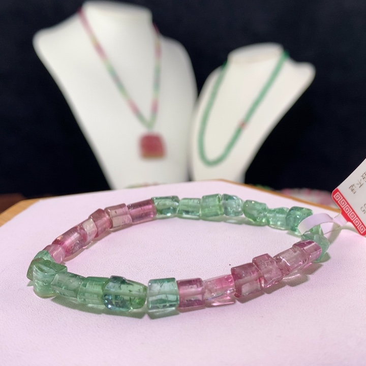 双色碧玺手链未镶嵌